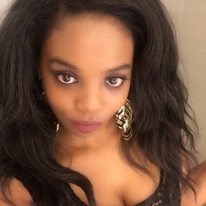 Meet your Posher, Serita